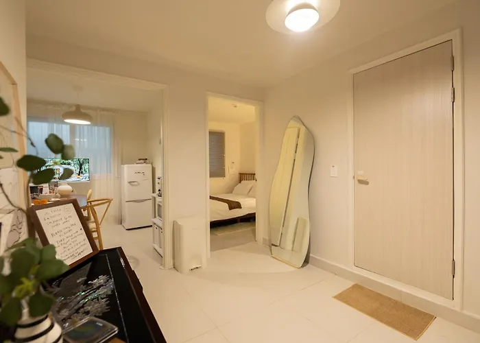 Soohah Stay, Line 9 Express Yeomchang Station 6 Minutes, Incheon Airport, Hongdae, Gangnam, Gocheok Dome, 6-person Two-room 公寓 *
