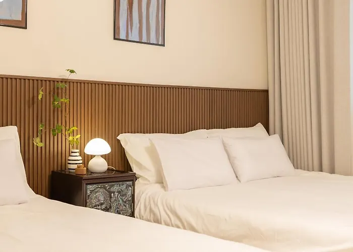 Soohah Stay, Line 9 Express Yeomchang Station 6 Minutes, Incheon Airport, Hongdae, Gangnam, Gocheok Dome, 6-person Two-room 公寓
