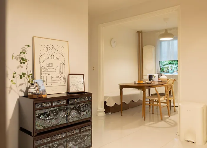 Soohah Stay, Line 9 Express Yeomchang Station 6 Minutes, Incheon Airport, Hongdae, Gangnam, Gocheok Dome, 6-person Two-room 公寓