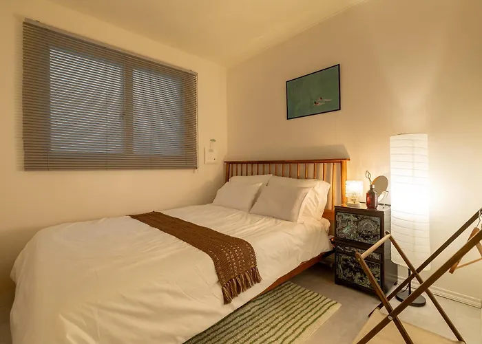 公寓 Soohah Stay, Line 9 Express Yeomchang Station 6 Minutes, Incheon Airport, Hongdae, Gangnam, Gocheok Dome, 6-person Two-room *